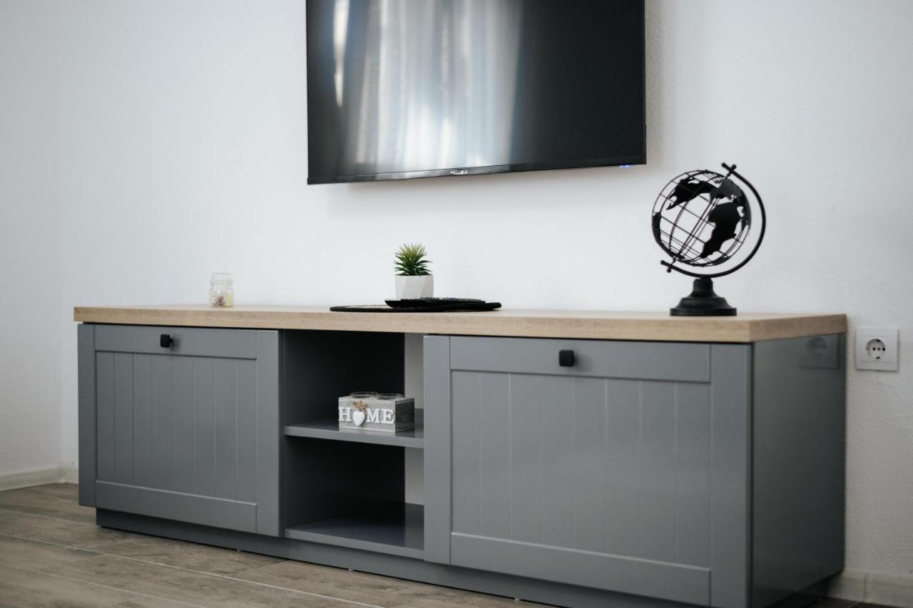 Apartmani Vittoria Bar Dış mekan fotoğraf