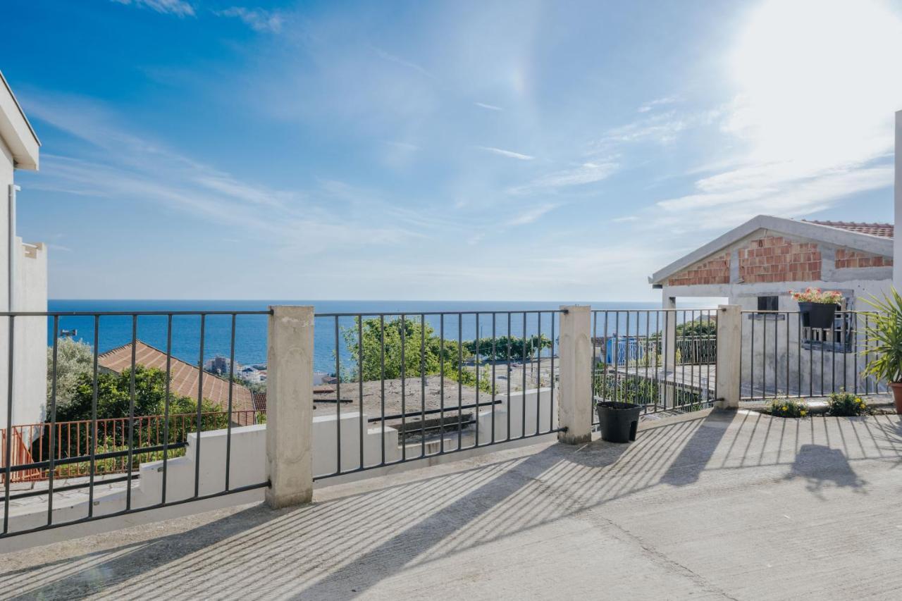 Apartmani Vittoria Bar Dış mekan fotoğraf