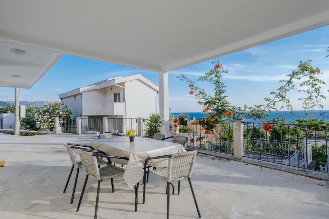 Apartmani Vittoria Bar Dış mekan fotoğraf